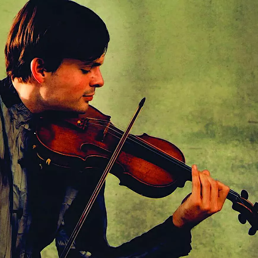 austinsymphony-francisco-fullana-action-shot-738x738-1.webp