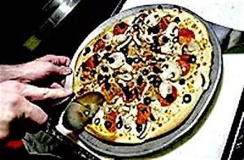 Image: Austin's Pizza