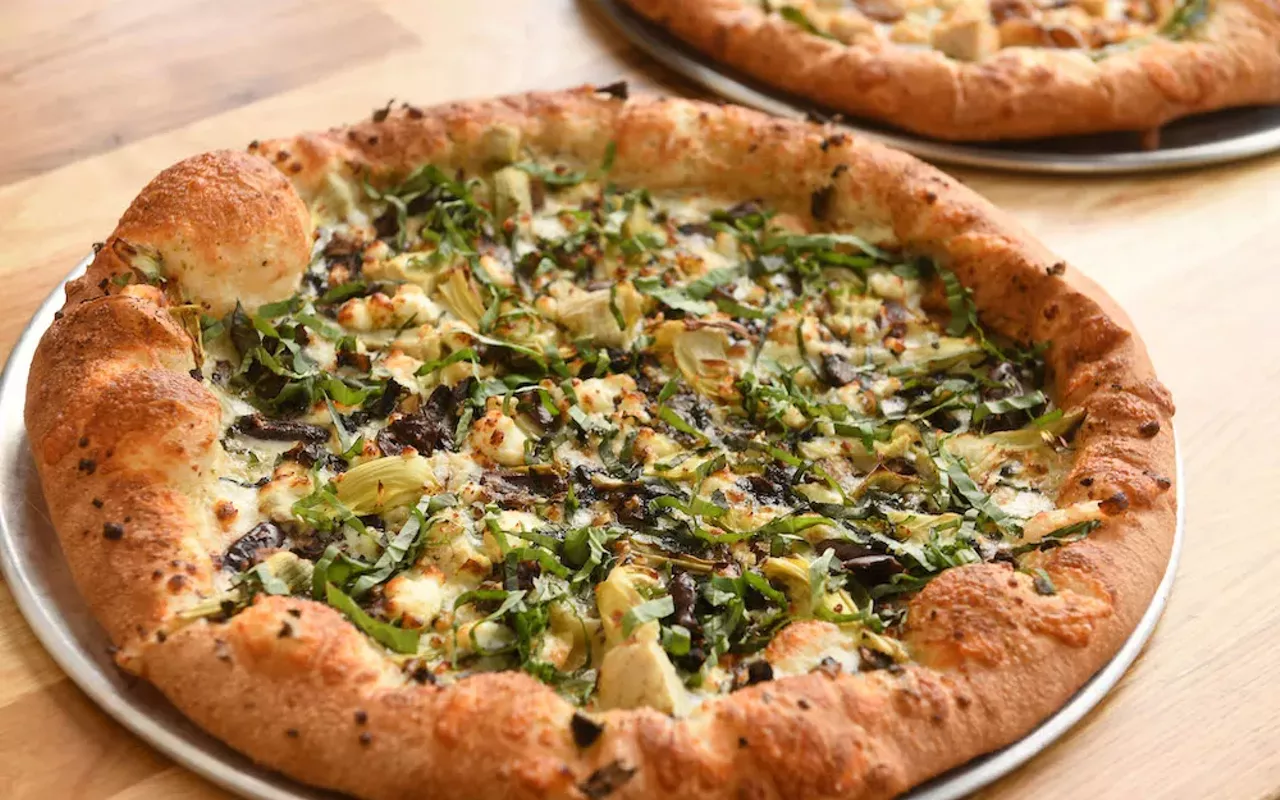 Image: Aviator Pizza & Drafthouse
