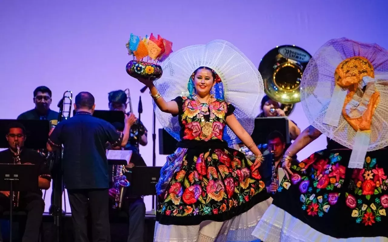 Image: Ballet Folkl&oacute;rico de Austin
