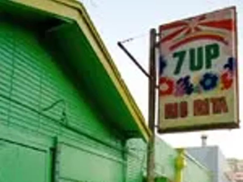 Image: Best Throwback on the Street