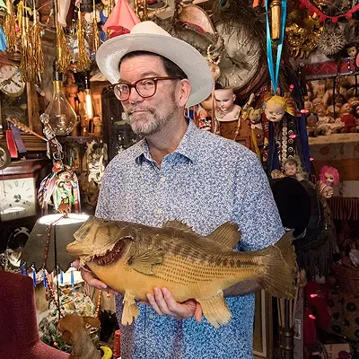 Image: Best Way to Pay Respects to Someone Else&rsquo;s Treasures