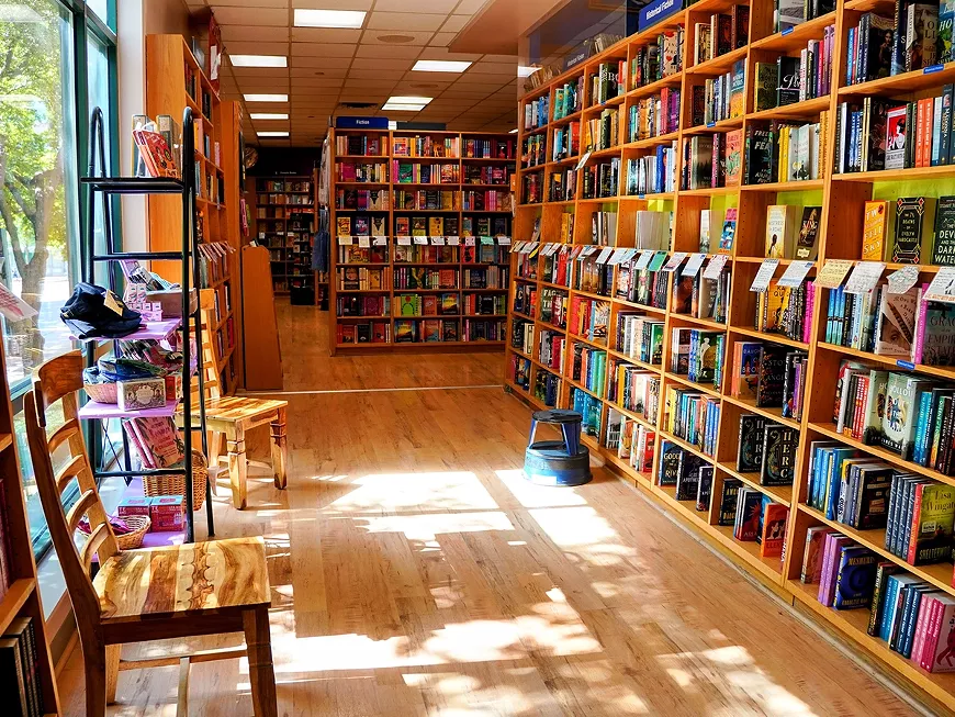 shop_bookpeople_courtesy.webp