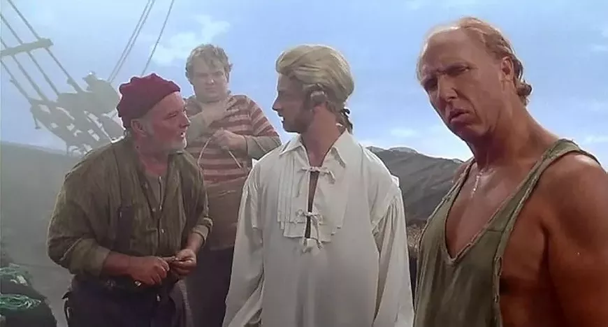 40._Cabin_Boy_film_still_1.jpg