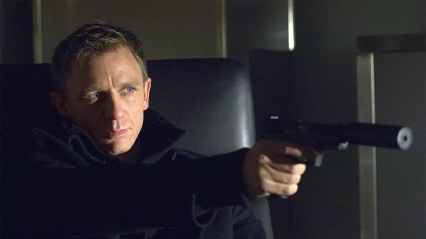 casino-royale-2006_hero.webp