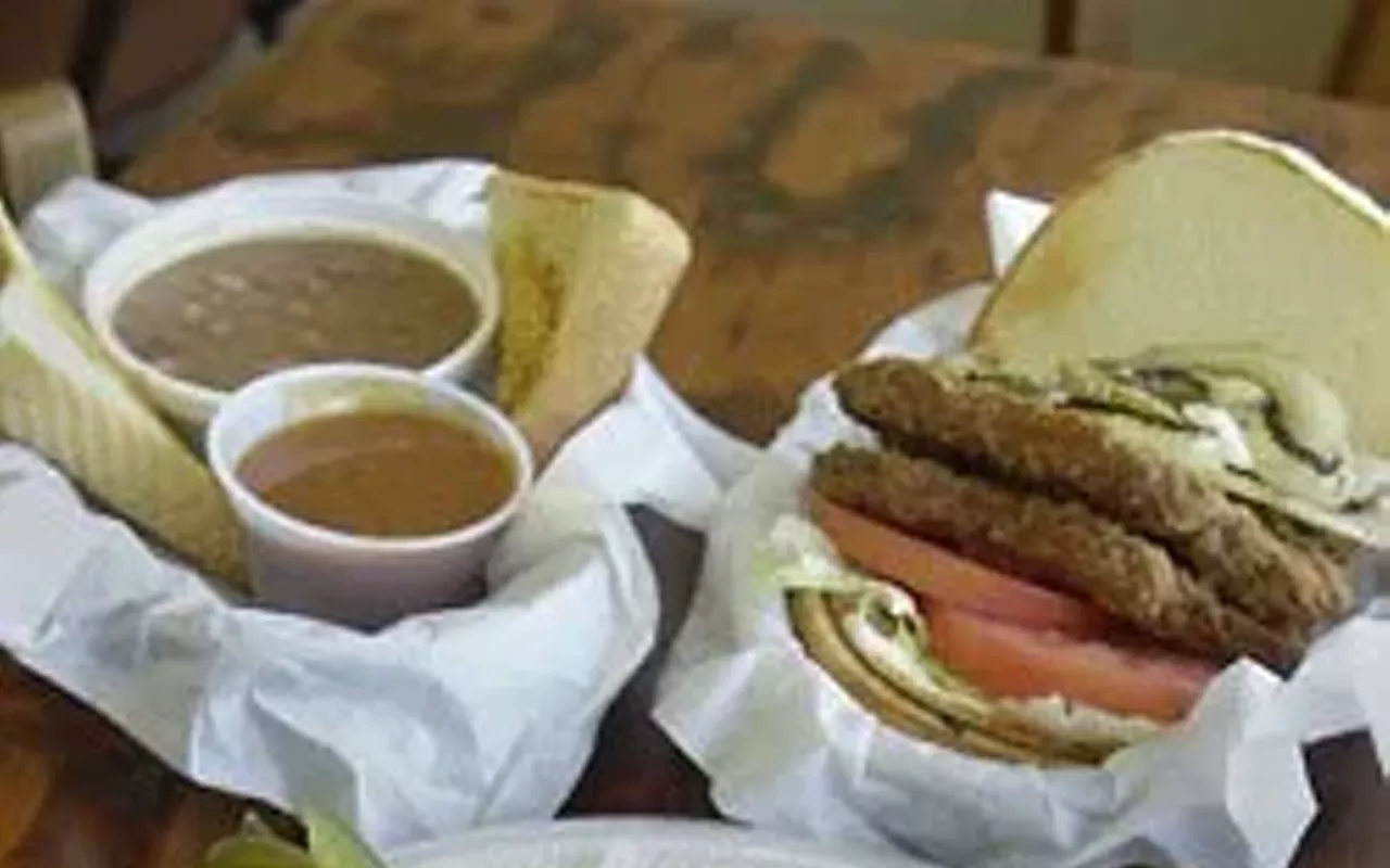 Image: Chief's BBQ & Grill