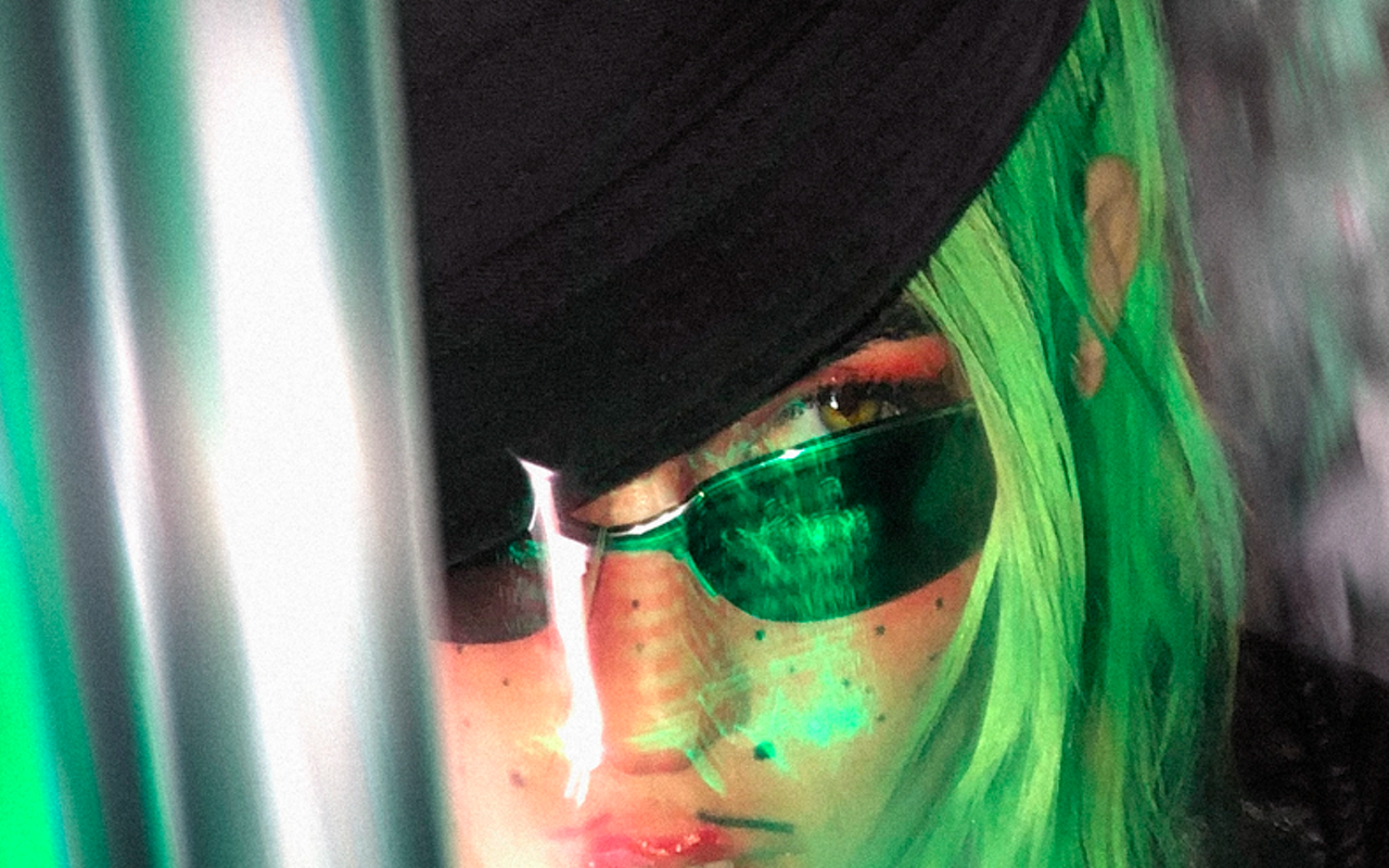 Image: Dorian Electra, Coucou Chloe, 3L3D3p [garage]