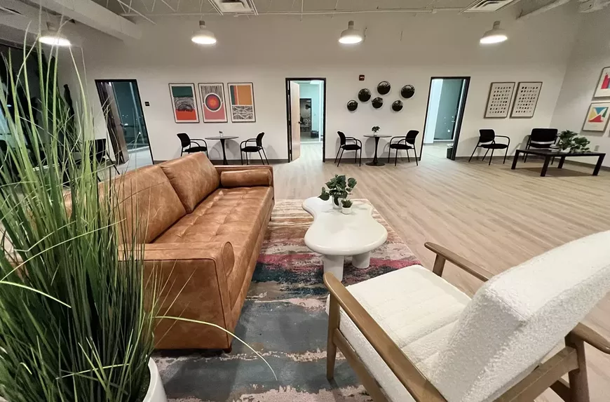 Lounge - Dwell Coworking Mueller