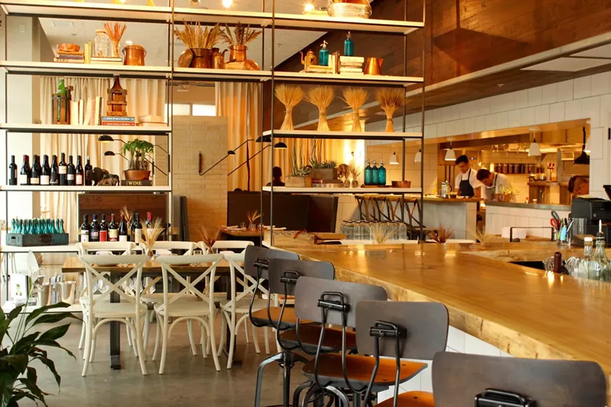 emmer_rye_interior_compressed.webp