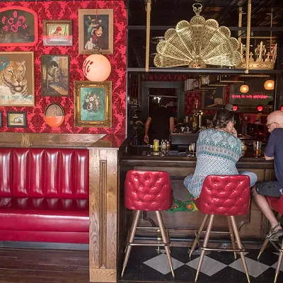 Image: Family Restaurant
