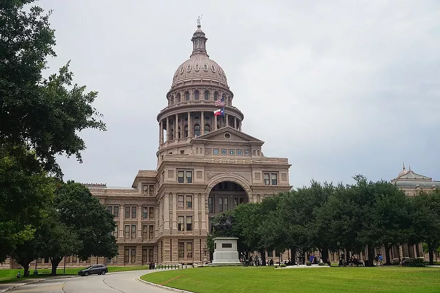 Texas_State_Capitol_August_2019_03.jpg
