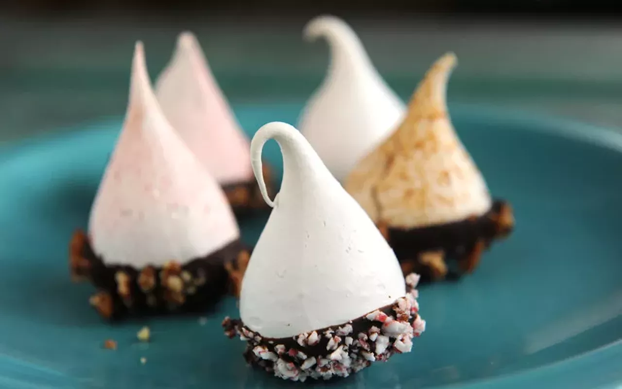Image: Fluff Meringues & More