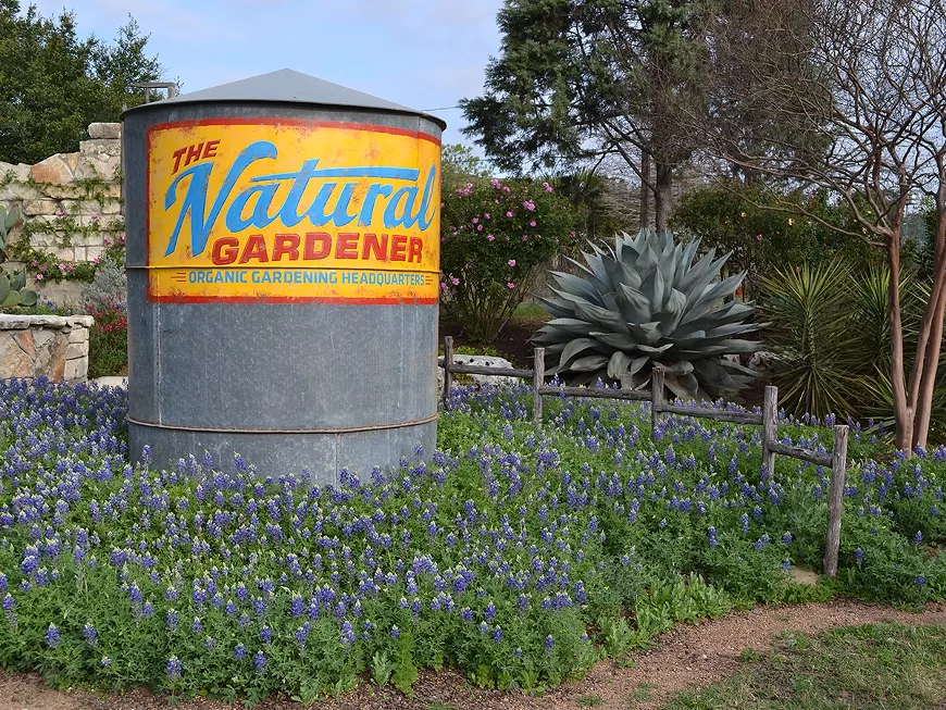 shop_naturalgardener_courtesy.webp