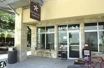 Image: Hot Mama's Cafe