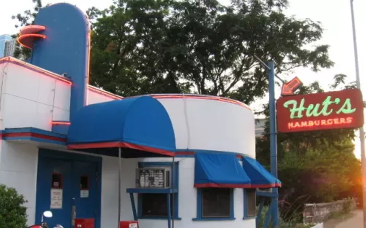 Image: Hut's Hamburgers