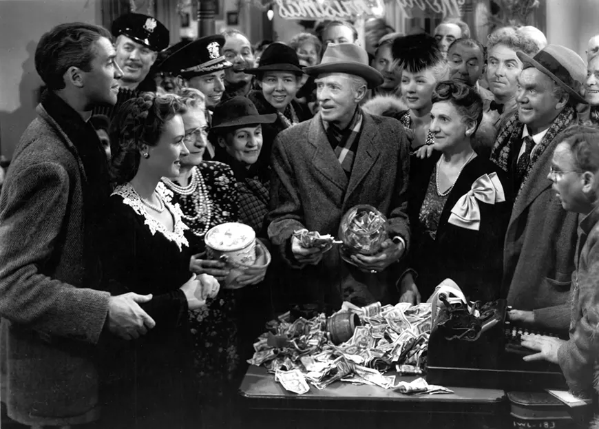 32._its-a-wonderful-life_film_still.webp