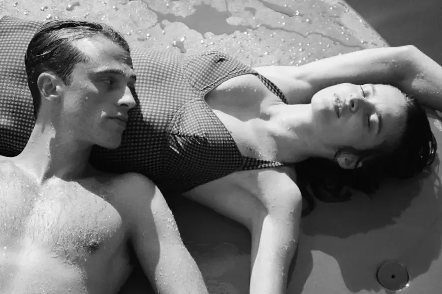 46._l_etranger_film_still.webp