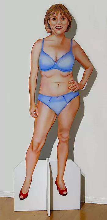 Image: Link & Pin Gallery: Woman As Object