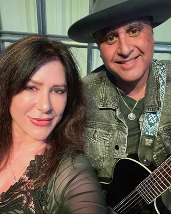 Image: Live Music on Lake Travis - Garcia and Kopriva