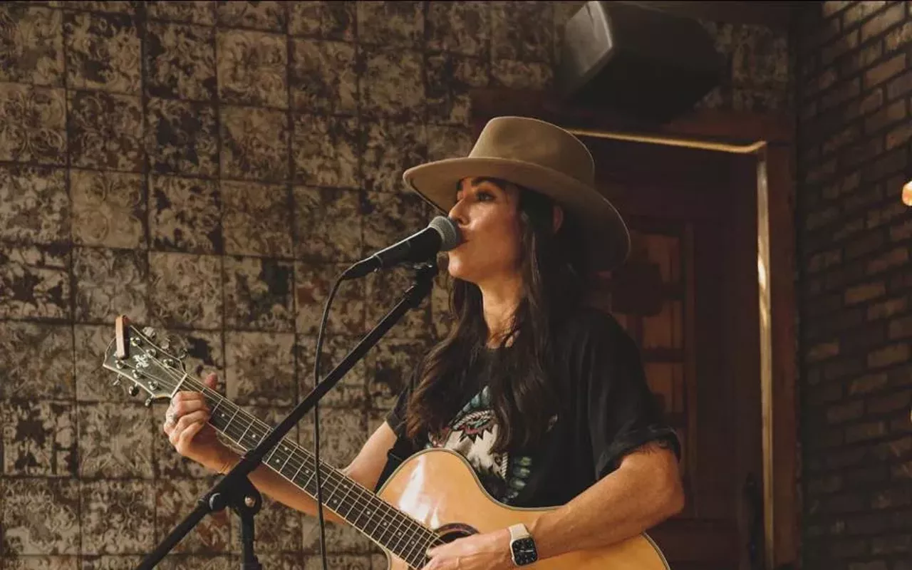 Image: Live Music on Lake Travis - Sammy J