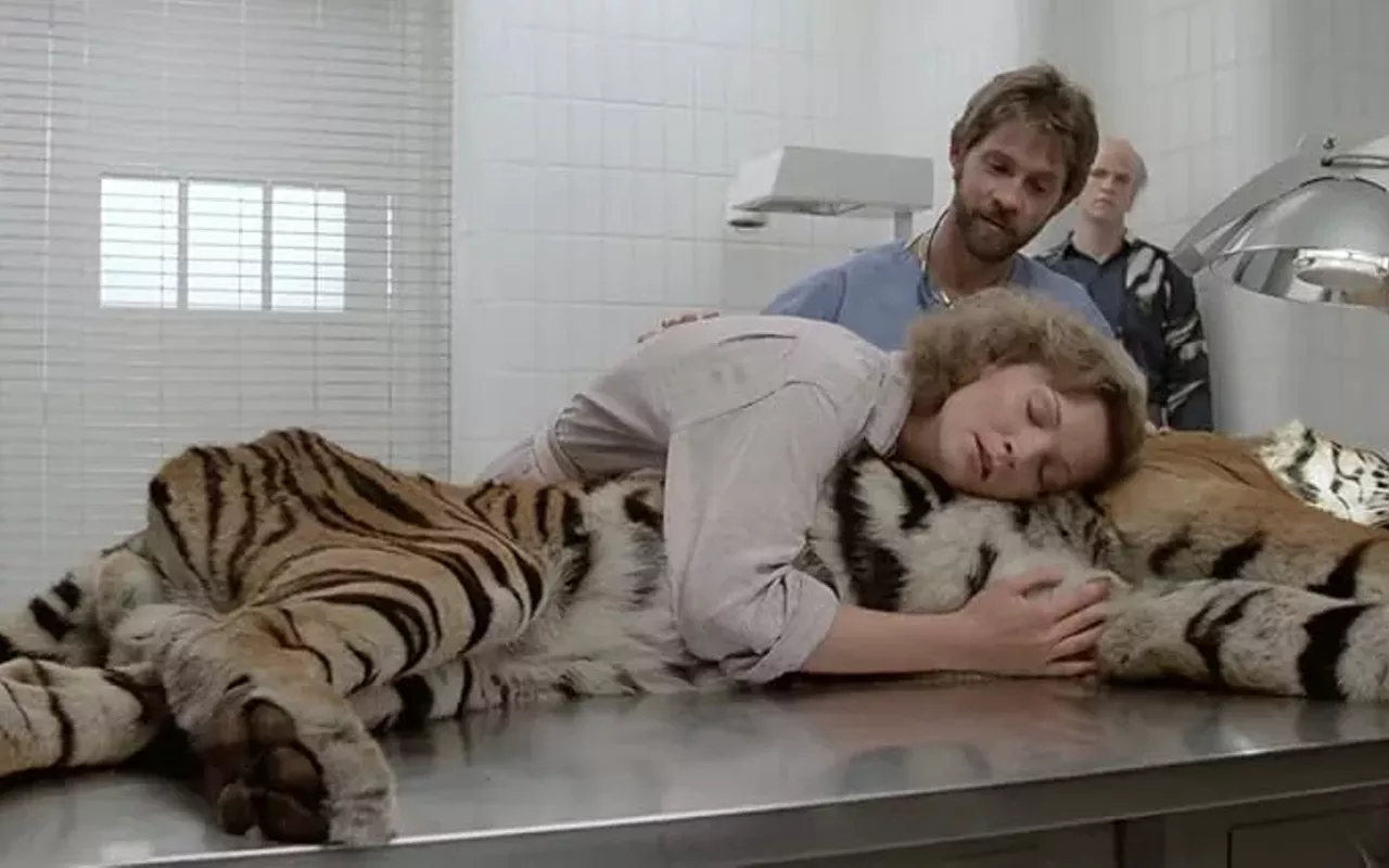 Image: Manhunter