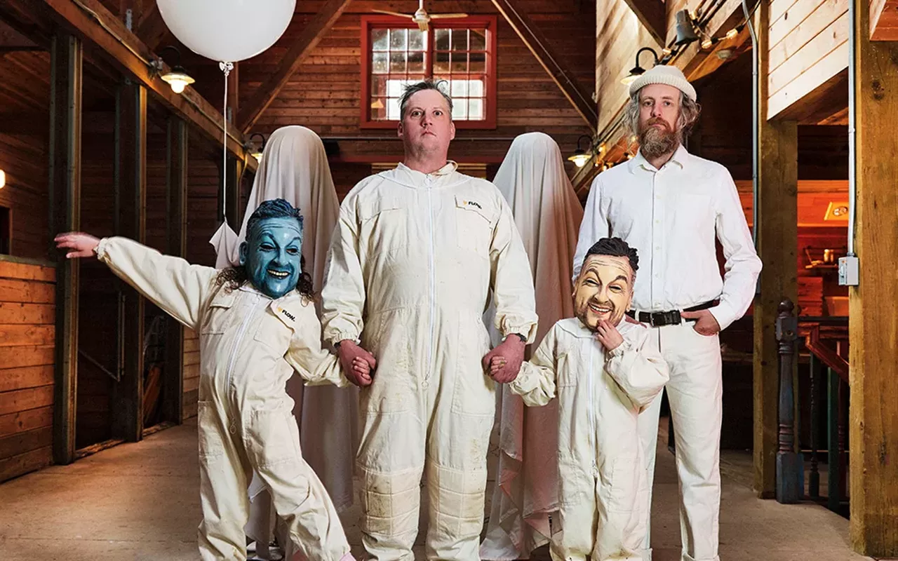 Image: Modest Mouse, Caroline Rose