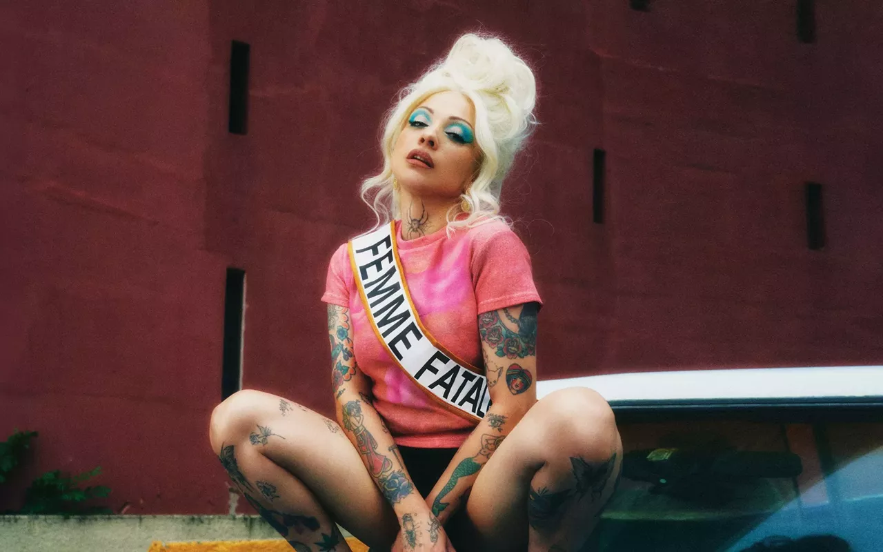 Image: Mon Laferte, Silvana Estrada