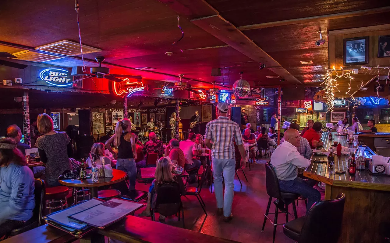 Image: Poodies Hilltop Roadhouse