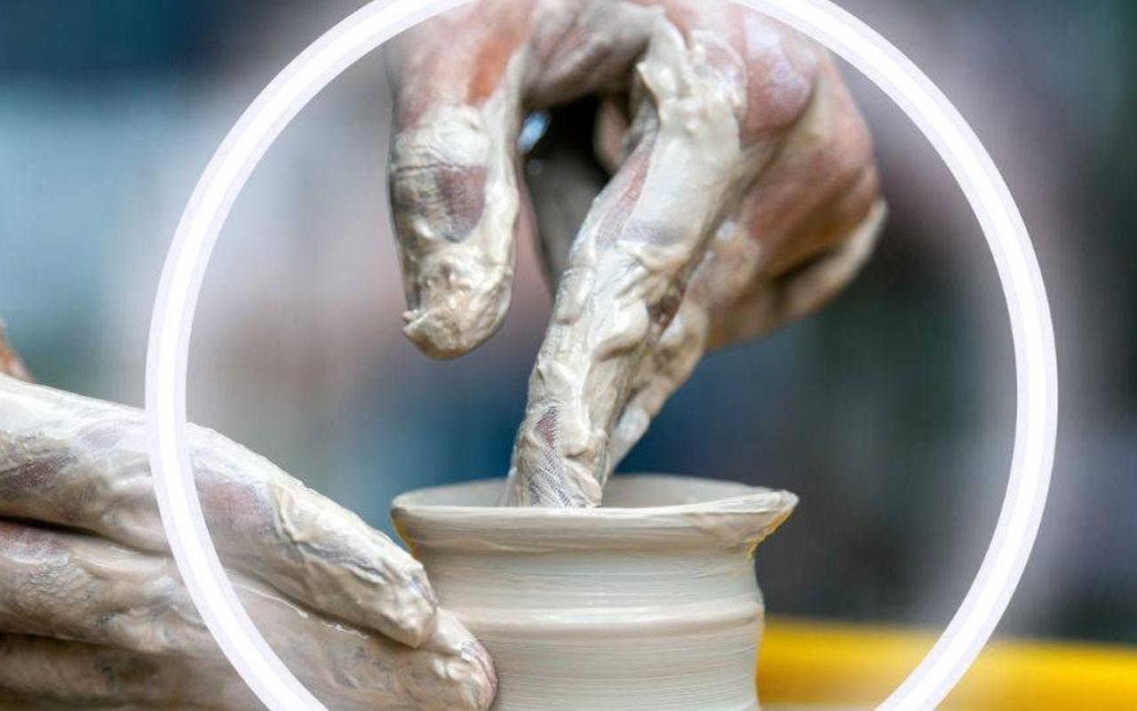 Image: Potter&rsquo;s Wheel Throw & Glaze Experience: