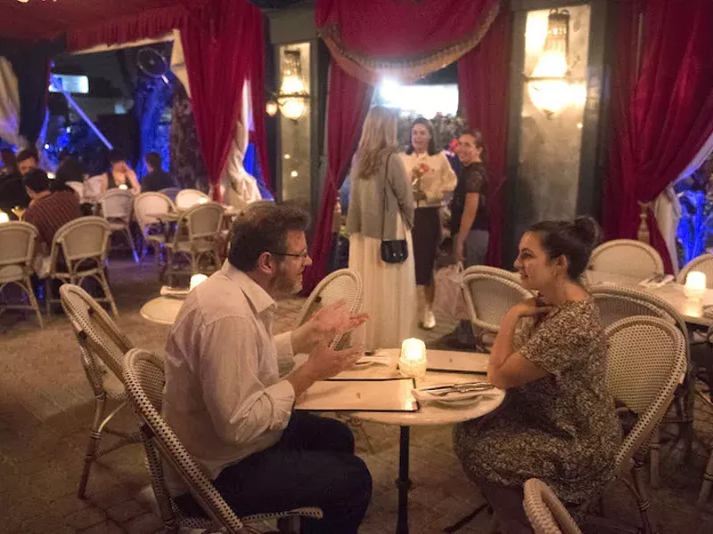 Image: Romantic Dinner