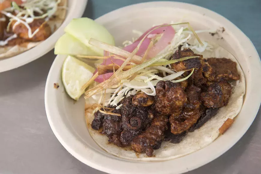 food_rosaritoatx5-2.webp