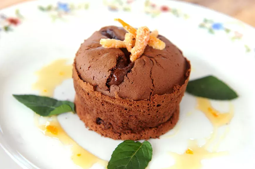 food_salaandbetty15_9-2.webp
