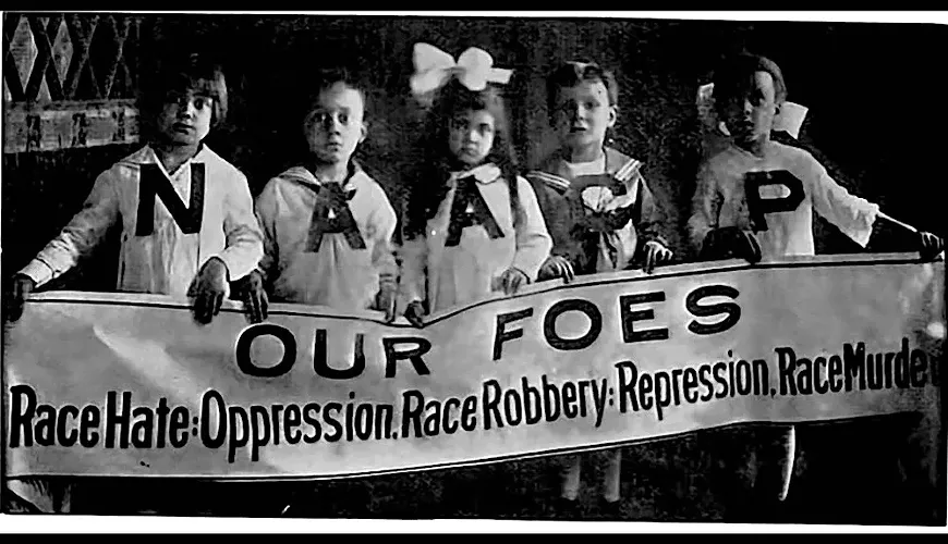 naacp-girls_the-crisis.webp