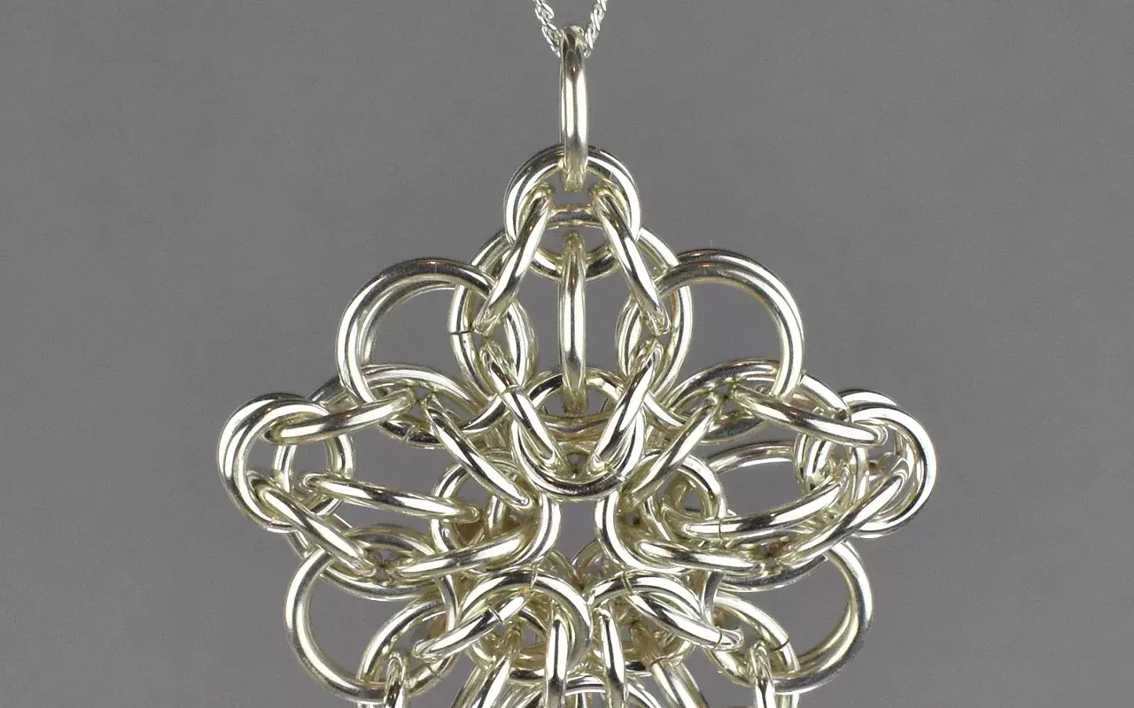 Image: The Crafty Adult: Celtic Chainmail Pendants, Earrings, & Greeting Cards