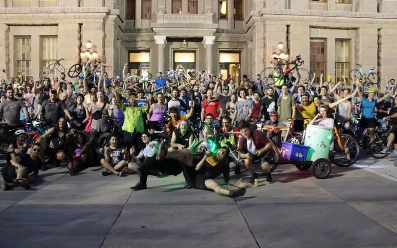 Image: Thursday Night Social Ride