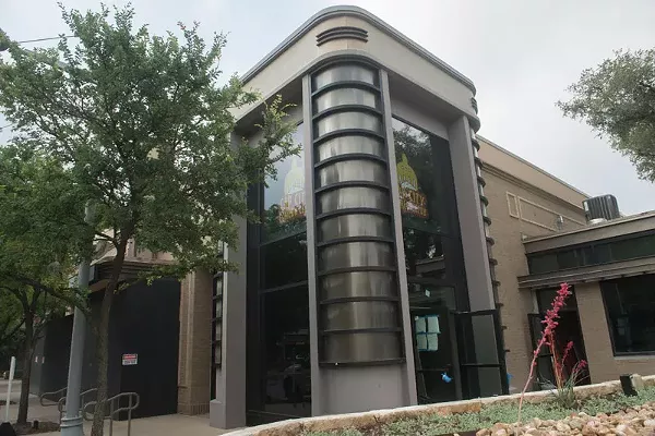 Comedy Club/Venue