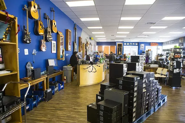 Electronics Store
