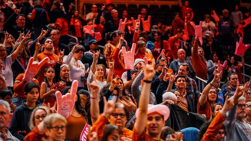 ut_longhorn_crowd.webp